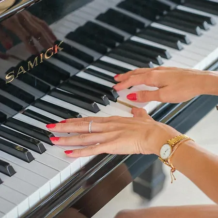 מלון Roas Bodrum - Center ביטז