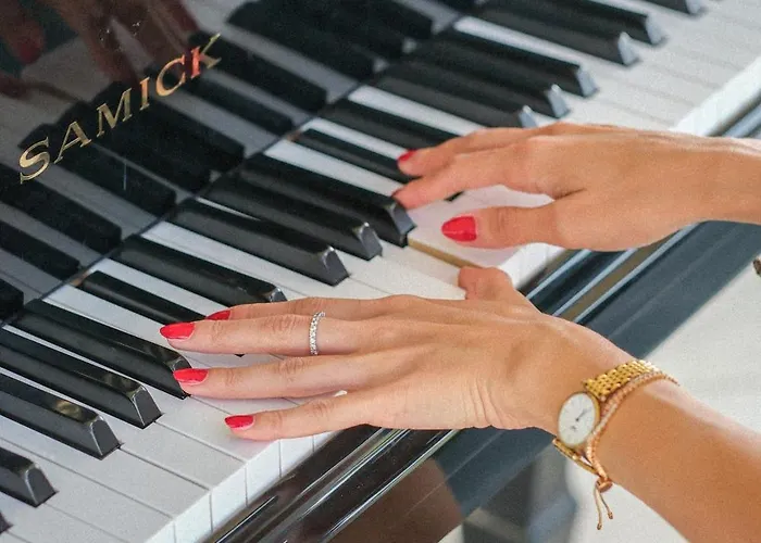 호텔 Roas Bodrum - Center 바이즈