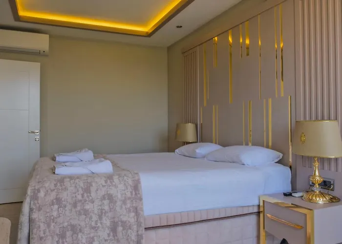 호텔 Roas Bodrum - Center 3*