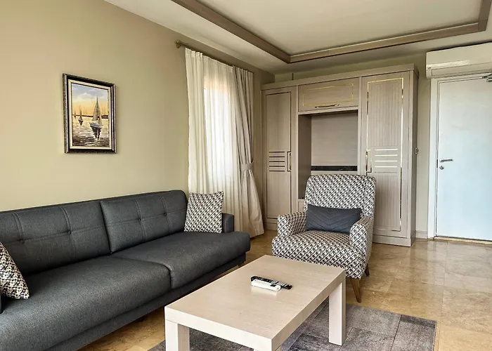 Roas Bodrum - Center 酒店 3*
